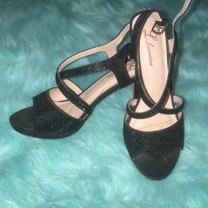Lorraine black sparkly heels